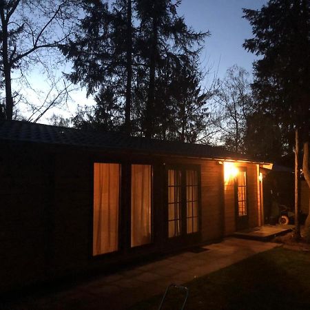 3 Slaapkamer Blokhut Met Opgemaakte Bedden Βίλα Putten Εξωτερικό φωτογραφία